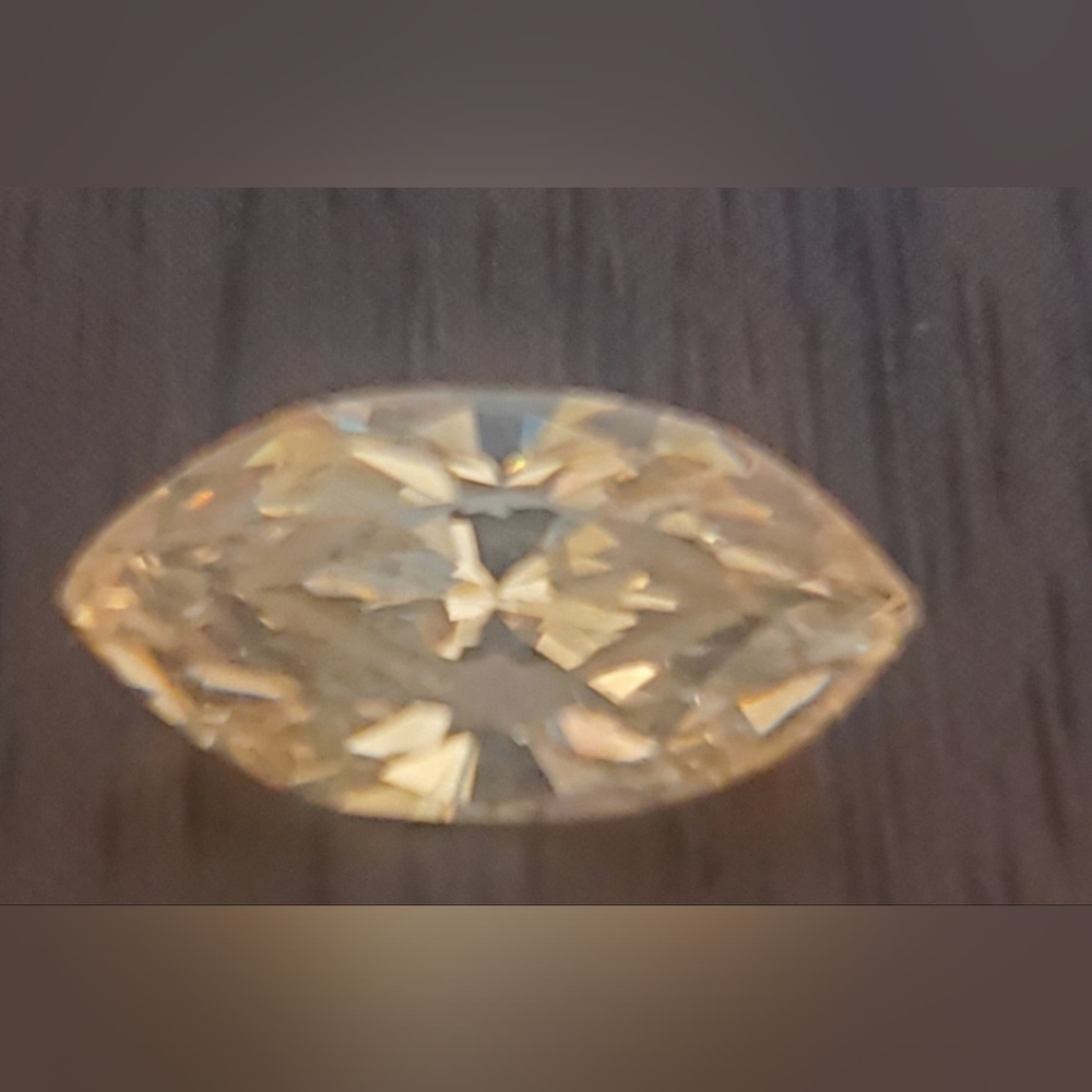 Marquise 2.5 CT. Champagne C.Z.